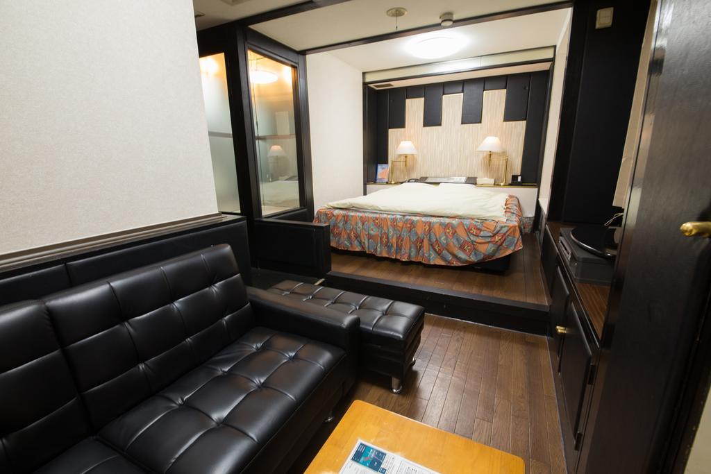 Hotel Candy Hall (Adults Only) Osaca Exterior foto