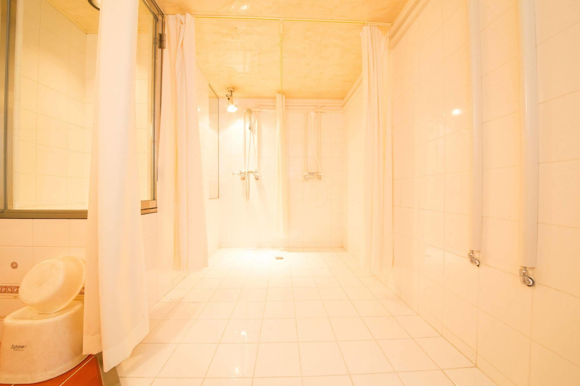 Hotel Candy Hall (Adults Only) Osaca Exterior foto