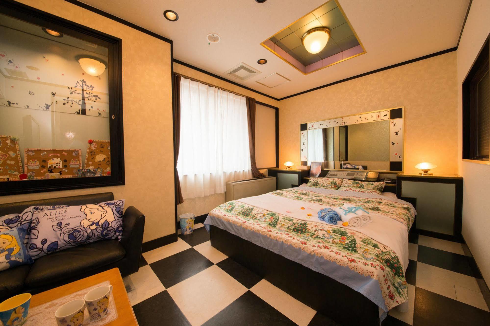 Hotel Candy Hall (Adults Only) Osaca Exterior foto